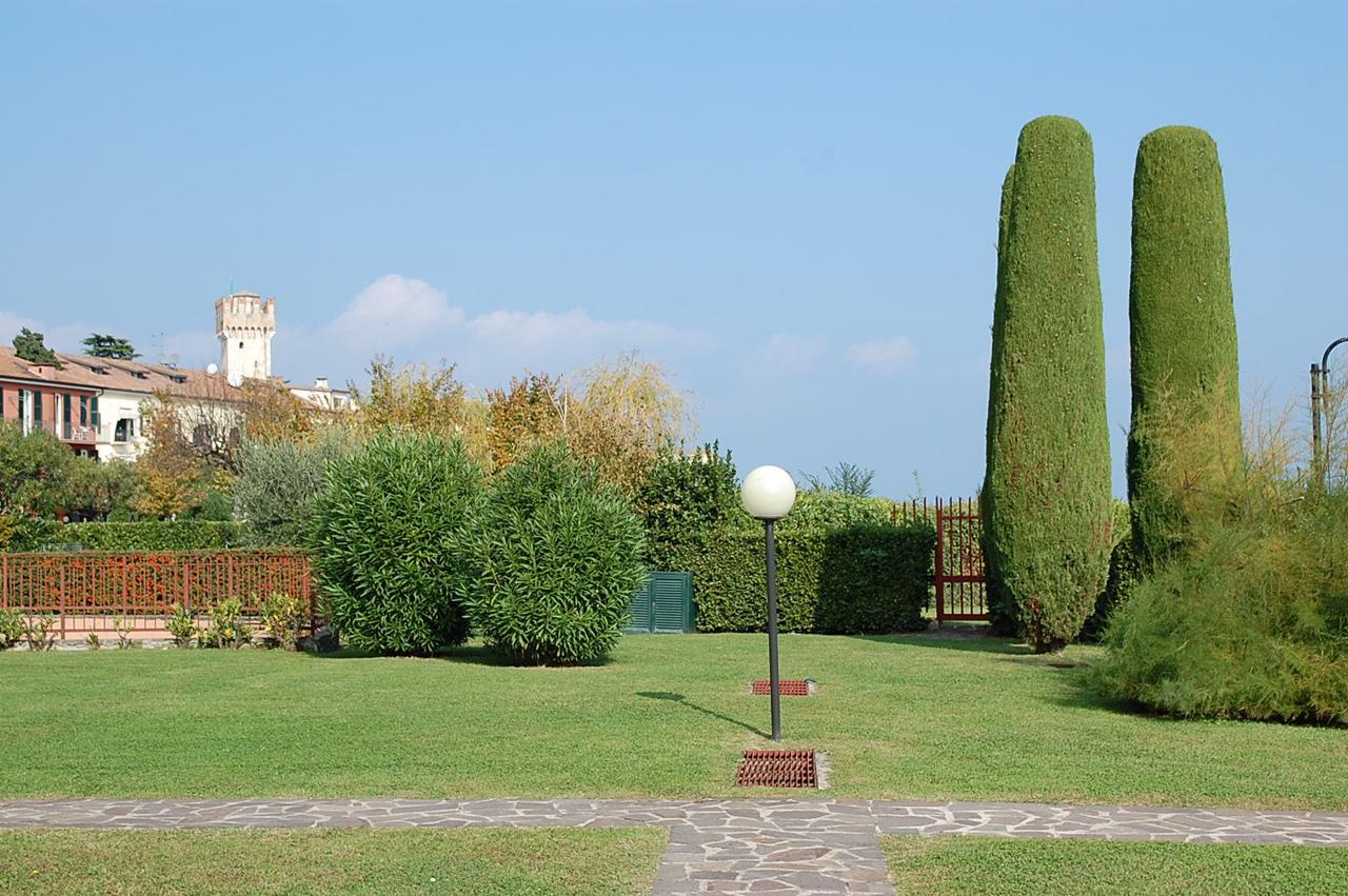 Barcone 1 Apartman Sirmione Kültér fotó